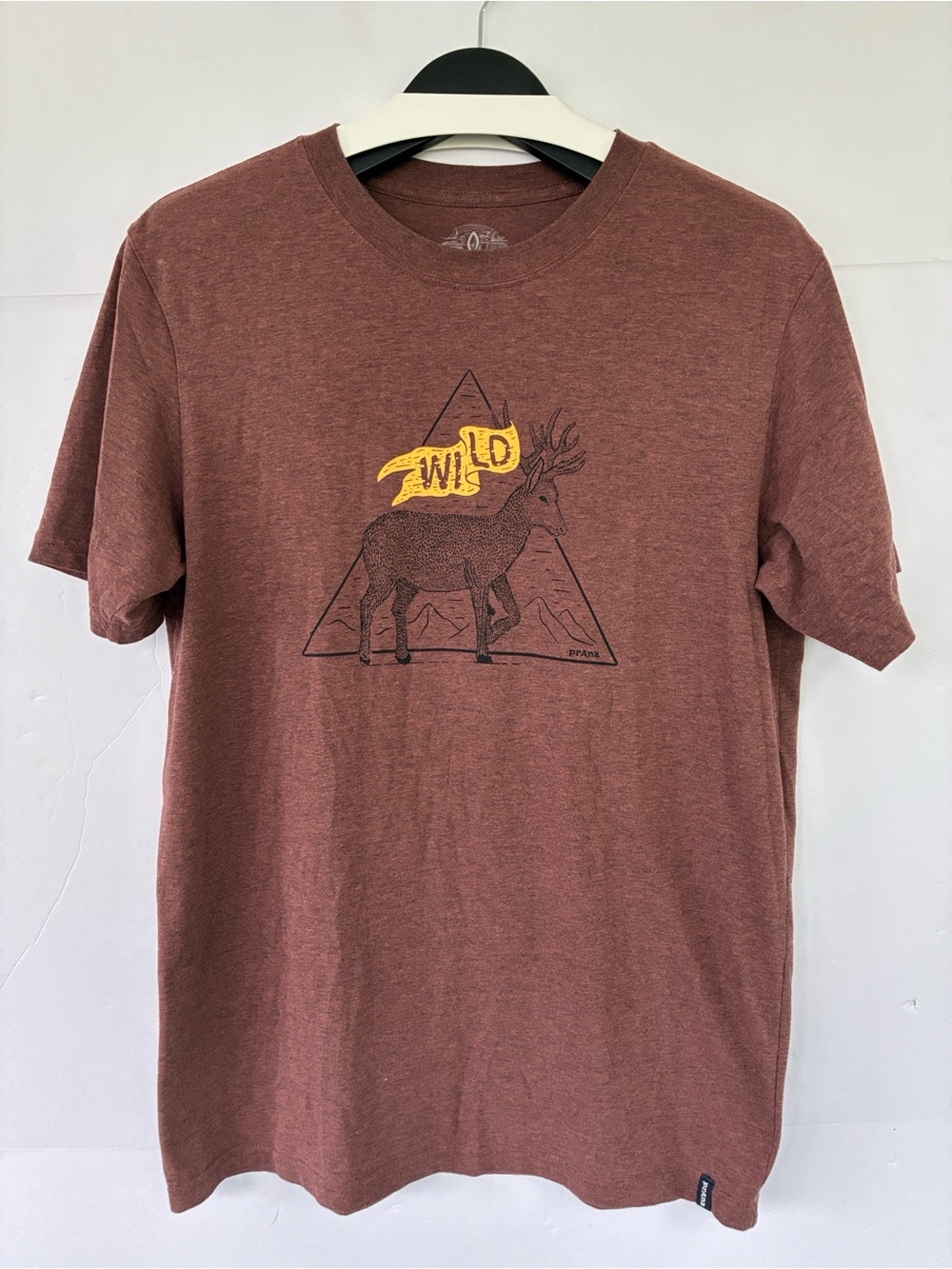Prana Men's Buck Wild Journeyman 2 T-Shirt Short-Sleeve Elk Graphic Brown Medium